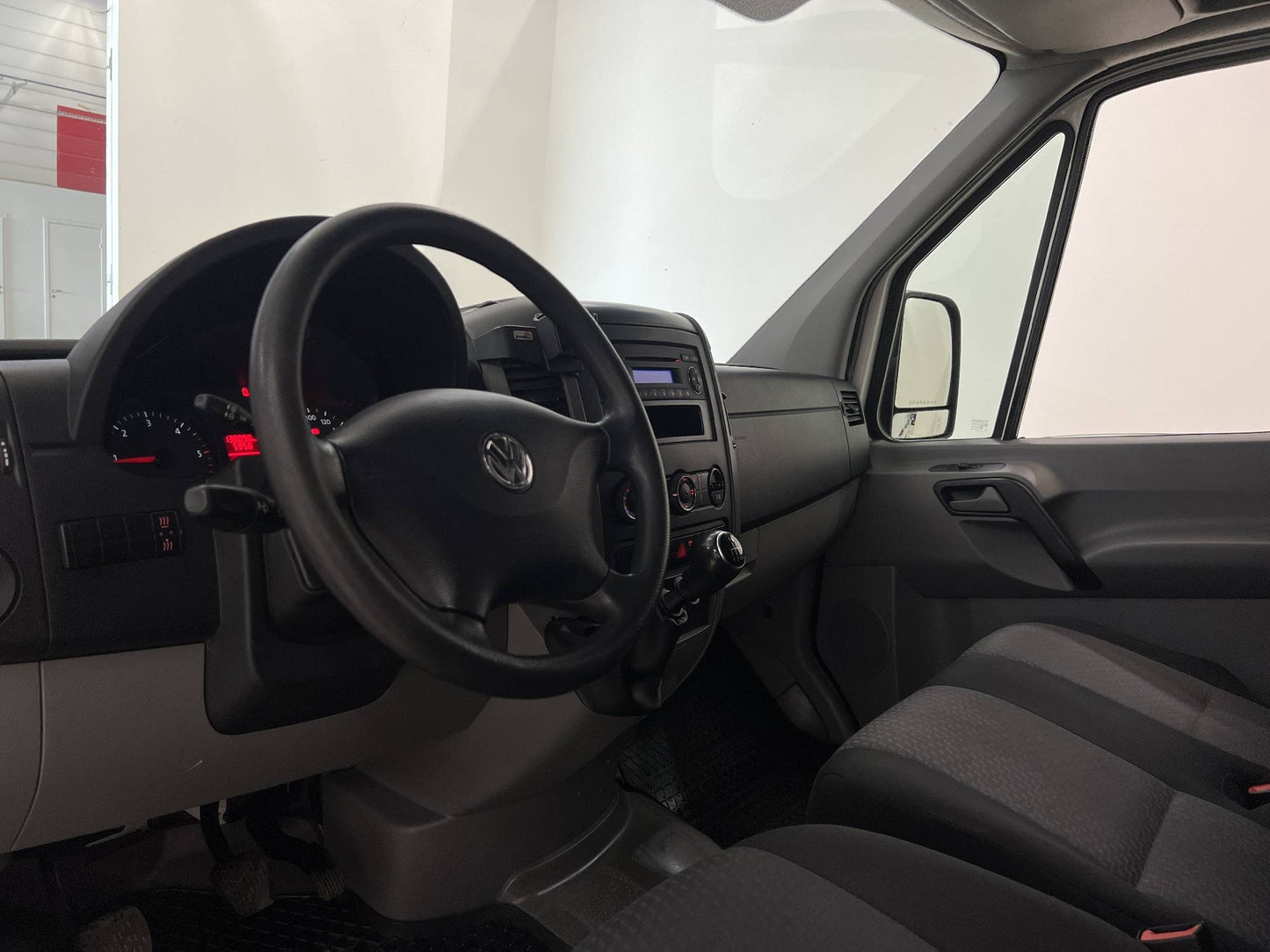 Volkswagen Crafter 35 2.0 TDI 163hk Frys/Kylbil Värmare Moms