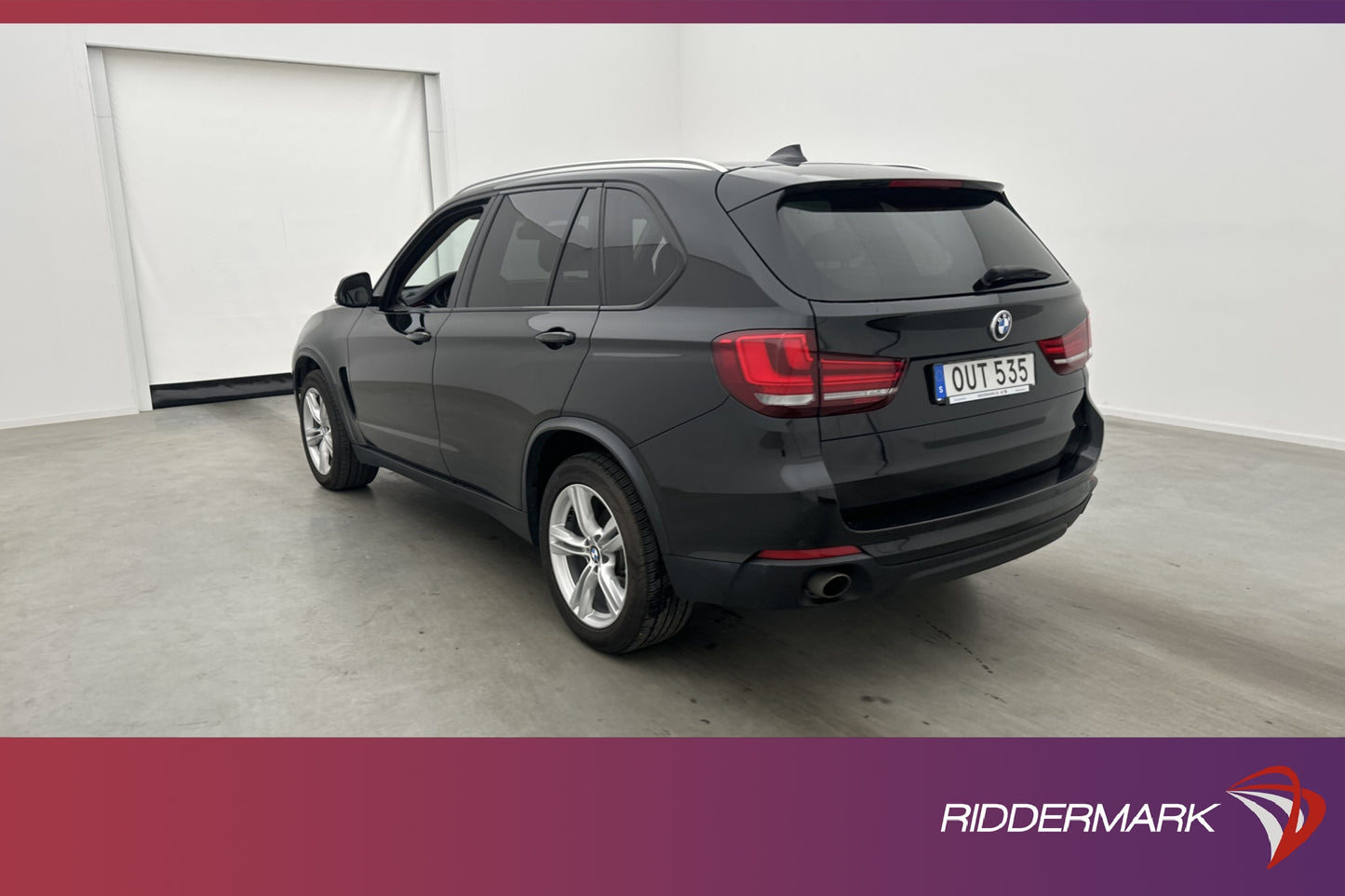 BMW X5 xDrive30d 258hk Navi Skinn Sensorer Välservad