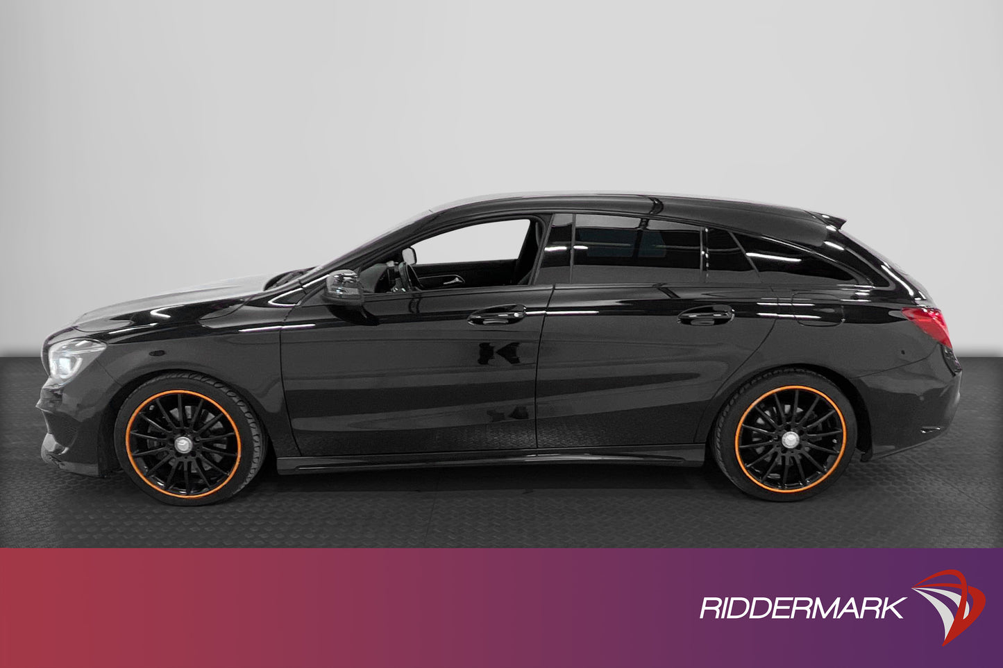 Mercedes-Benz CLA SB 250 4M 211hk Orange H/K Värmare Drag