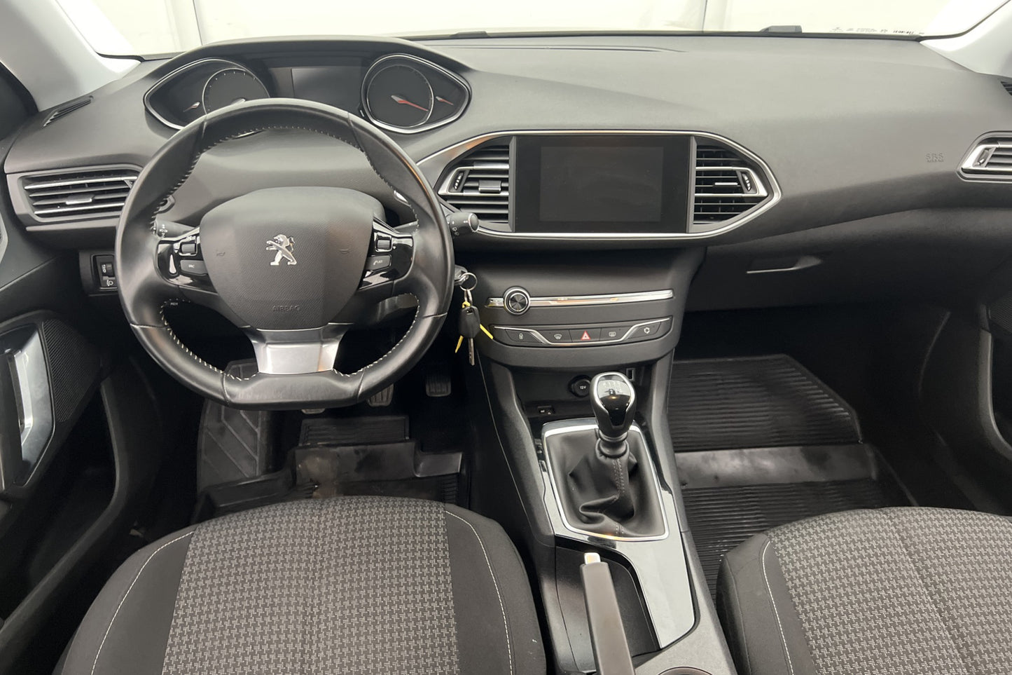 Peugeot 308 1.2 130hk Active Lane assist P-sensorer