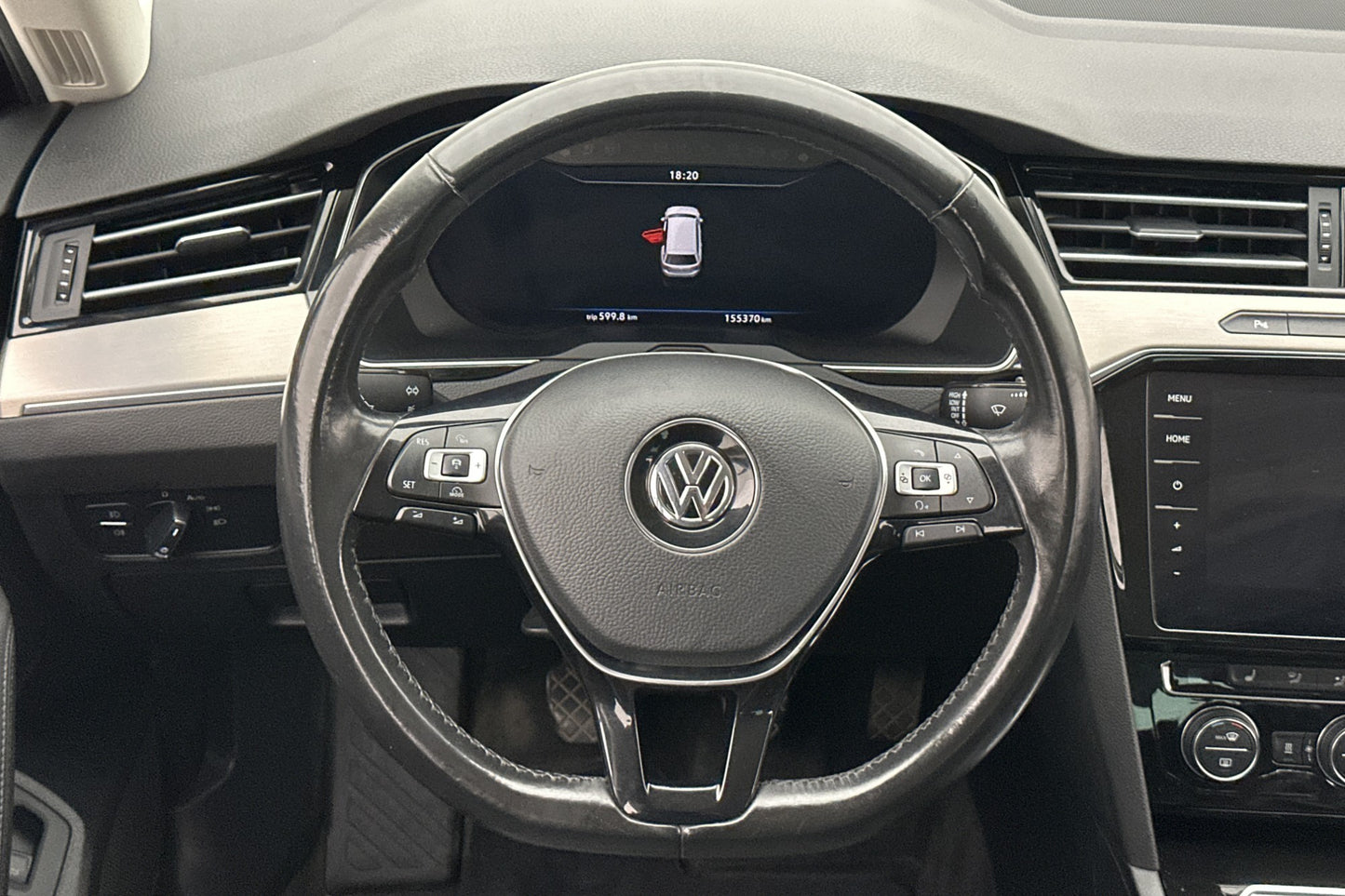 Volkswagen Passat TDI 190hk R-Line Cockpit Värm Kamera Drag