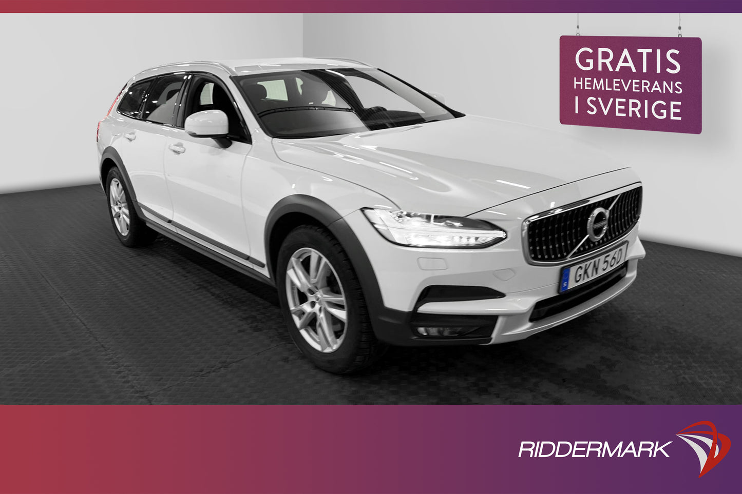 Volvo V90 Cross Country D4 AWD Momentum D-värm VOC 0.65l/mil