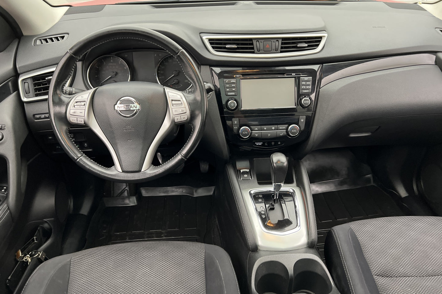 Nissan Qashqai DIG-T 115hk N-Connecta Pano 360° Navi Välserv