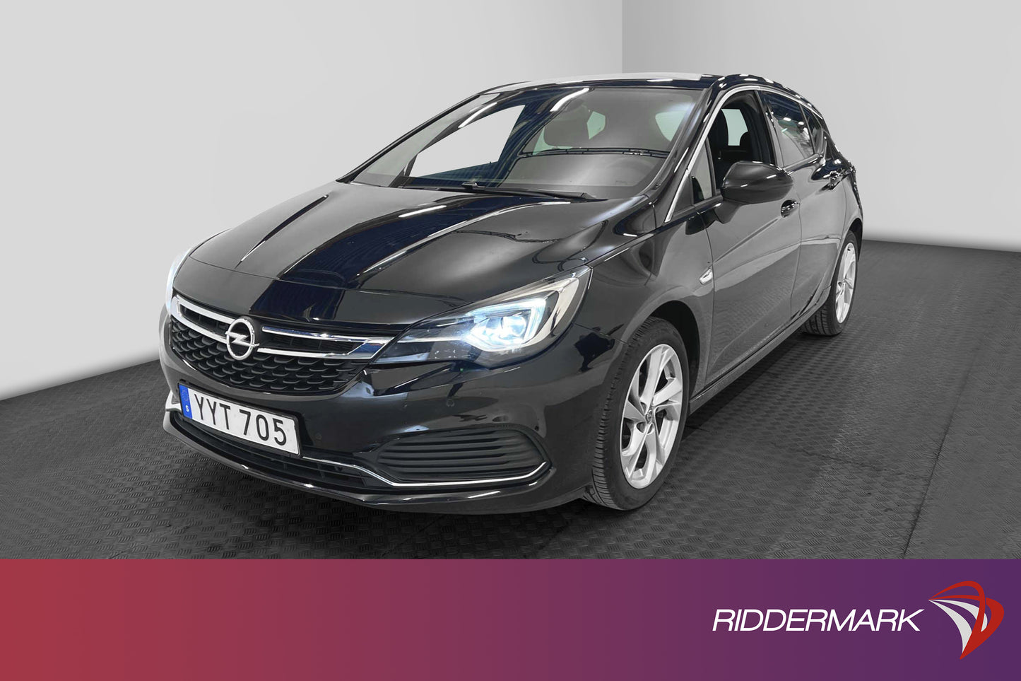 Opel Astra 1.4T 150 hk  P-sensor LED Navi