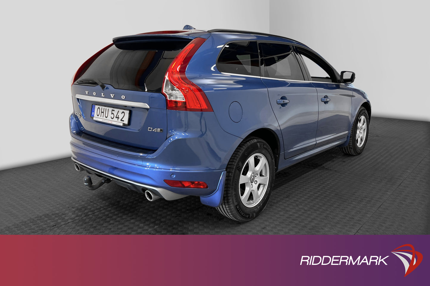 Volvo XC60 D4 AWD 190hk R-Design VOC Drag BLIS B-Kam Välserv