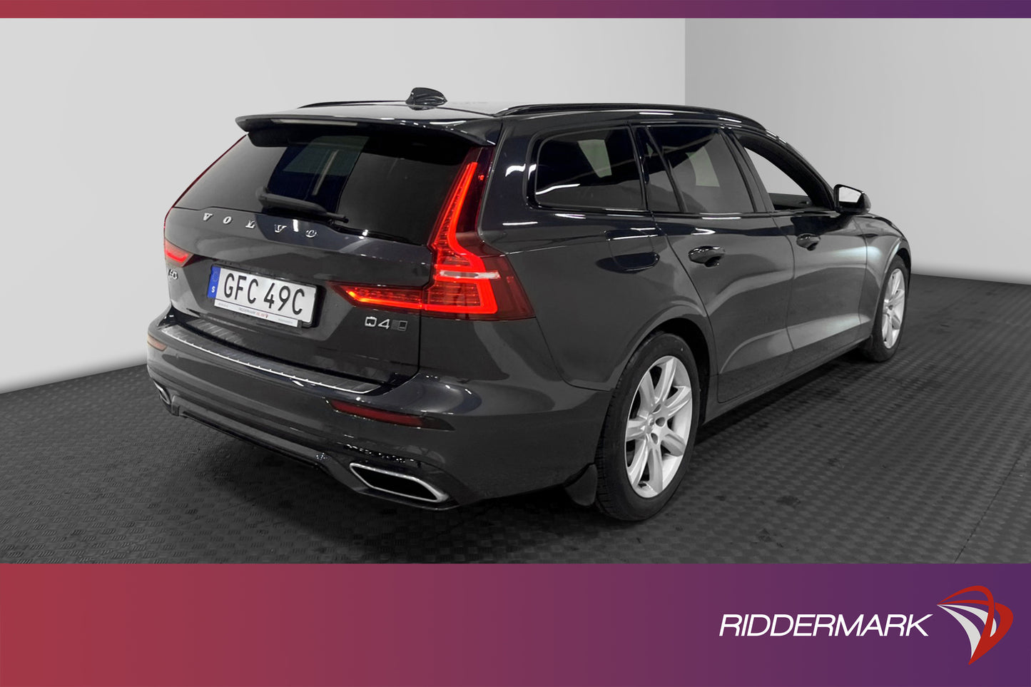 Volvo V60 D4 AWD R-Design VOC D-värme Pano Navi HuD 190hk