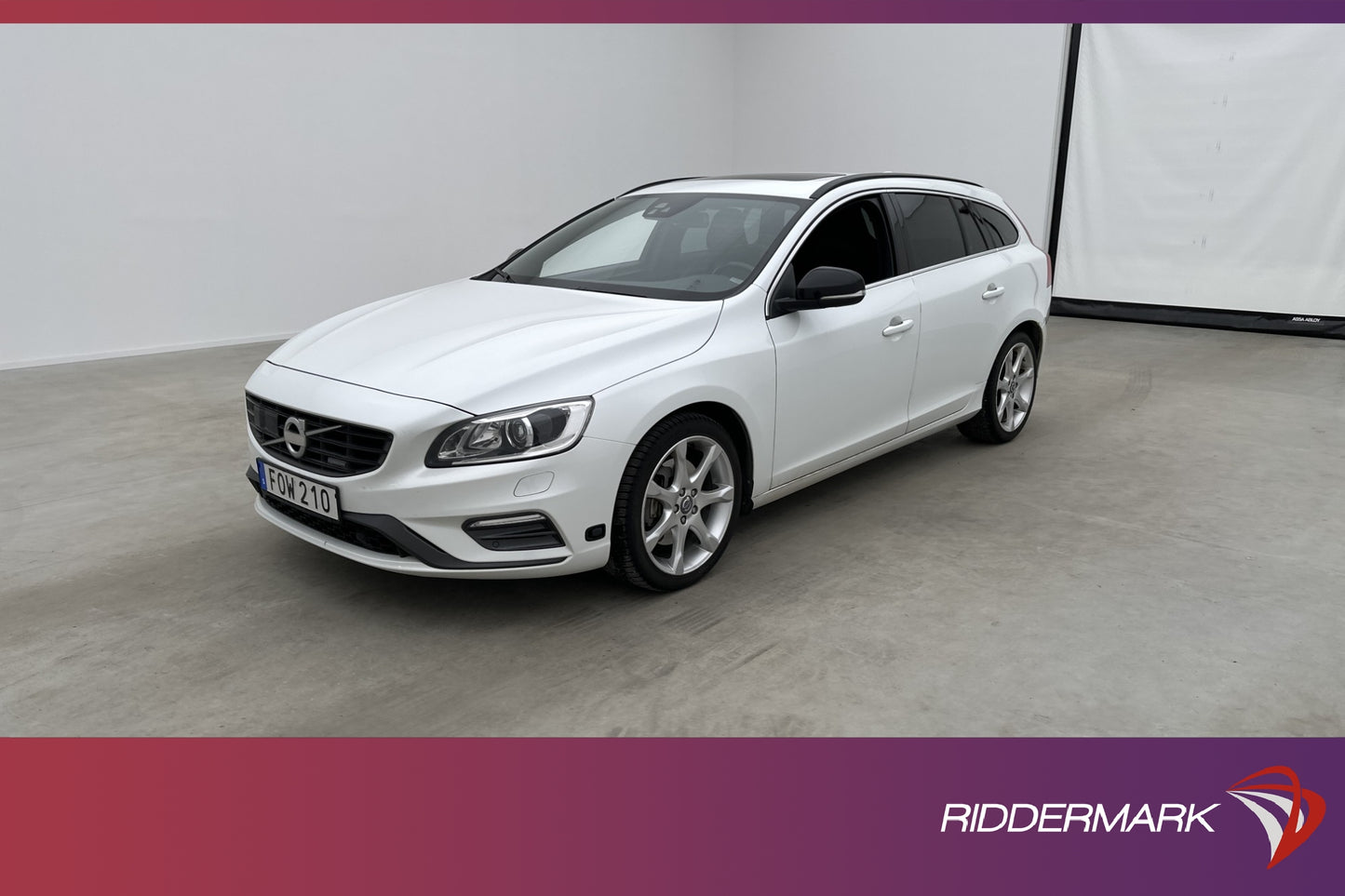 Volvo V60 T6 304hk AWD R-Design Taklucka Skinn Navi Polestar