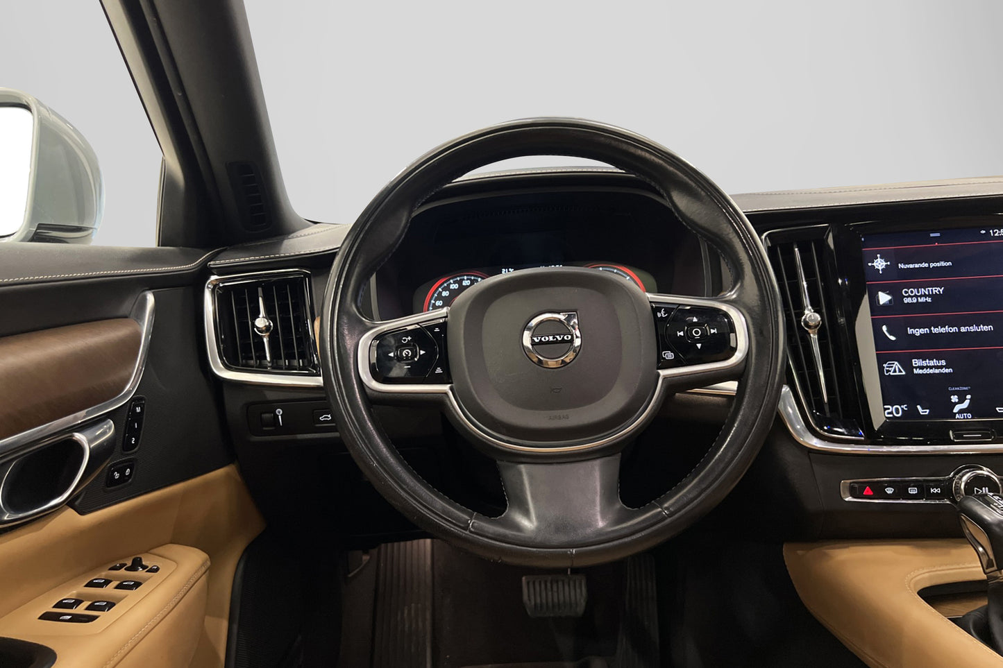 Volvo V90 D5 AWD  Inscription Pano 360° HUD Navi VOC Massage