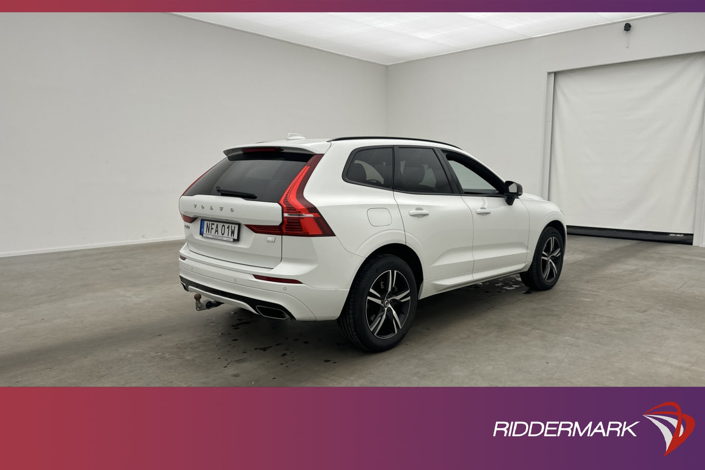 Volvo XC60 Recharge T6 AWD R-Design VOC Pano H/K 360° Drag