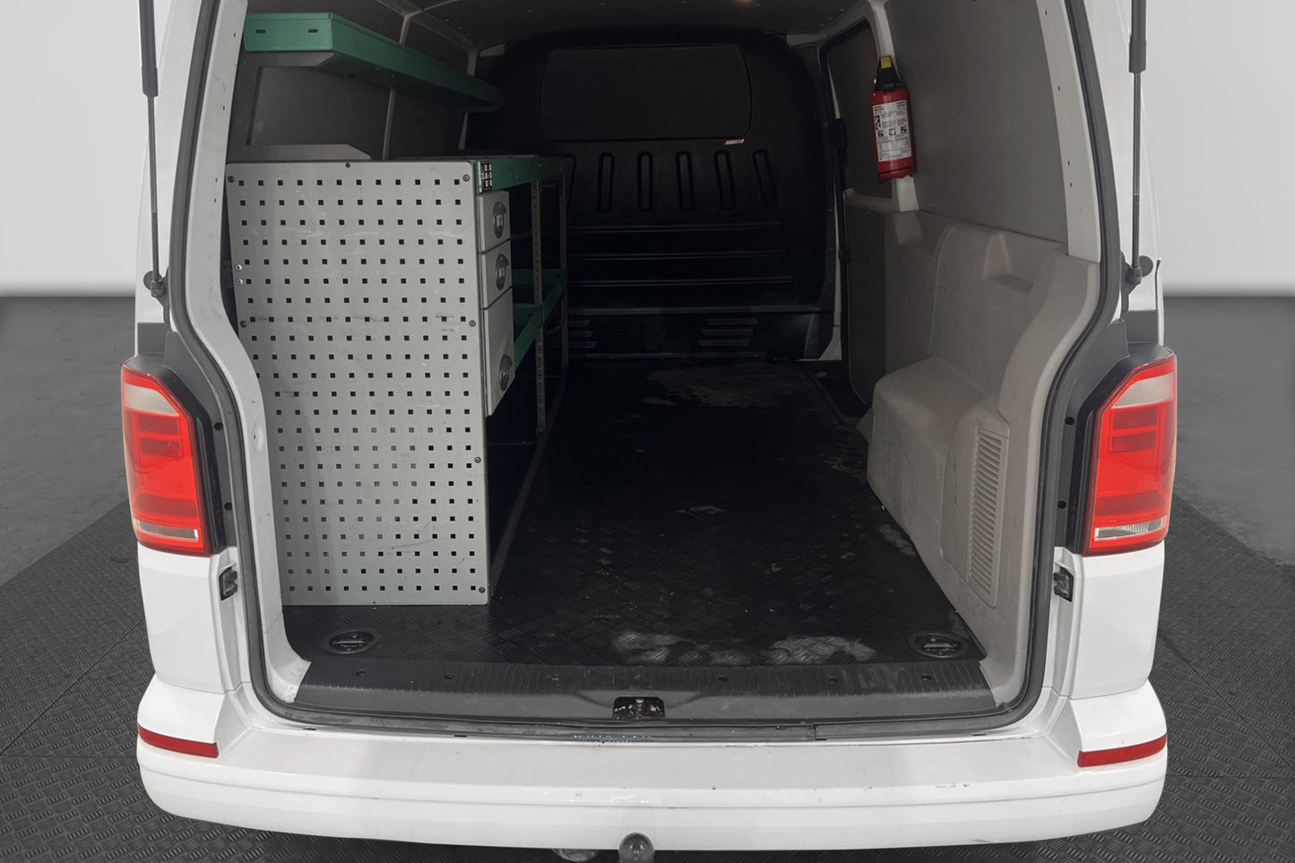 Volkswagen Transporter 2.0TDI Automat 4M Lång Värmare Moms