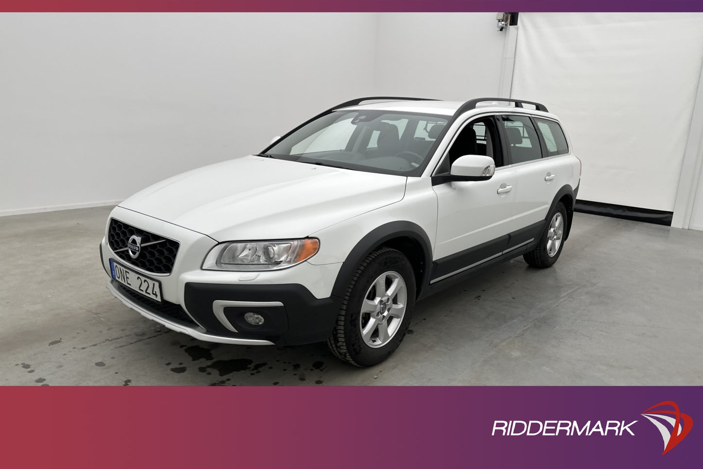 Volvo XC70 D4 AWD 181hk Momentum Värmare Rattvärme Dragkrok