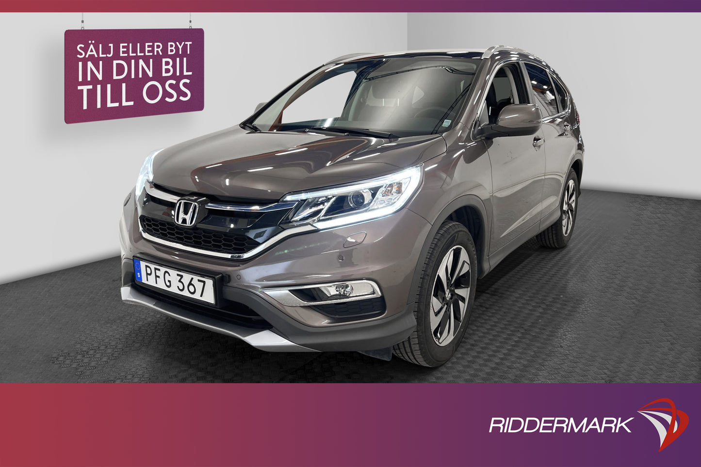 Honda CR-V 2.0 155hk 4WD M-Värm Pano B-Kamera Skinn Drag