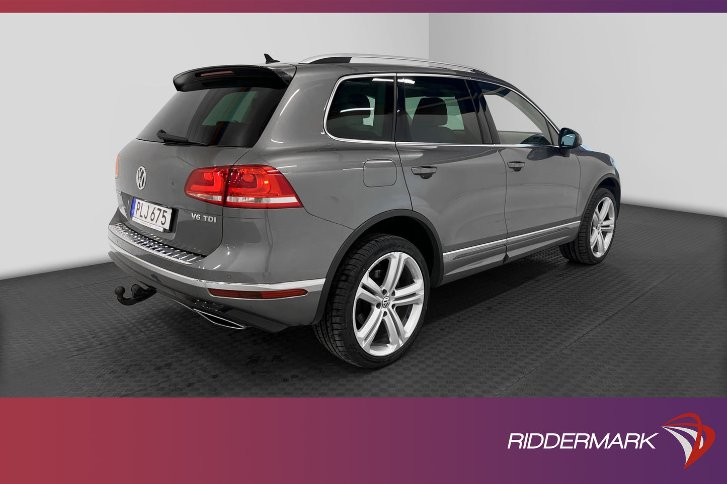 Volkswagen Touareg TDI 4M 204hk R-Line Värmare Skinn Drag