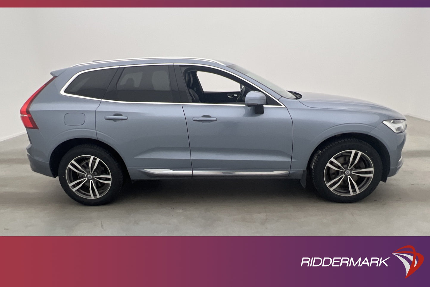 Volvo XC60 T8 AWD Inscription VOC Pano HUD Kamera Navi Drag