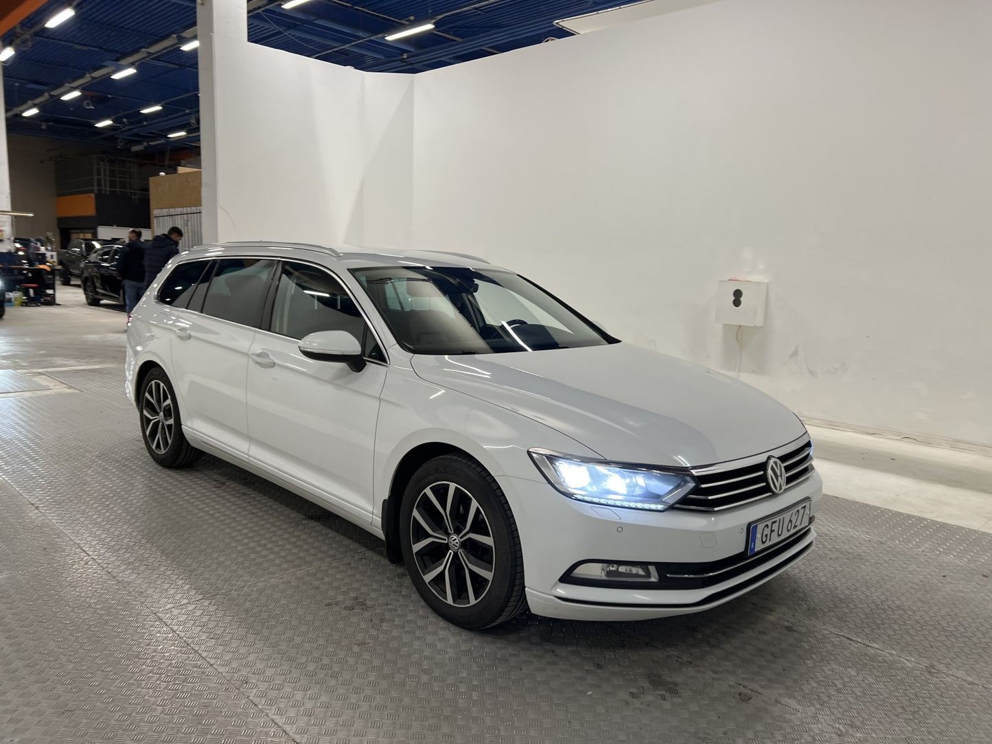 Volkswagen Passat Sportscombi TDI 150hk Executive Värmare