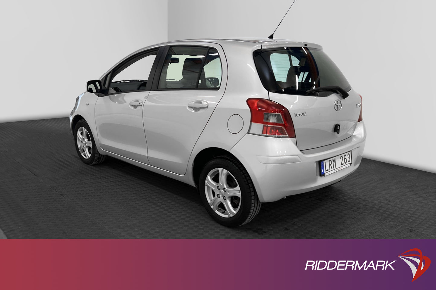 Toyota Yaris 1.33 Dual VVT-i 99hk  M&K-Värmare 558kr Skatt