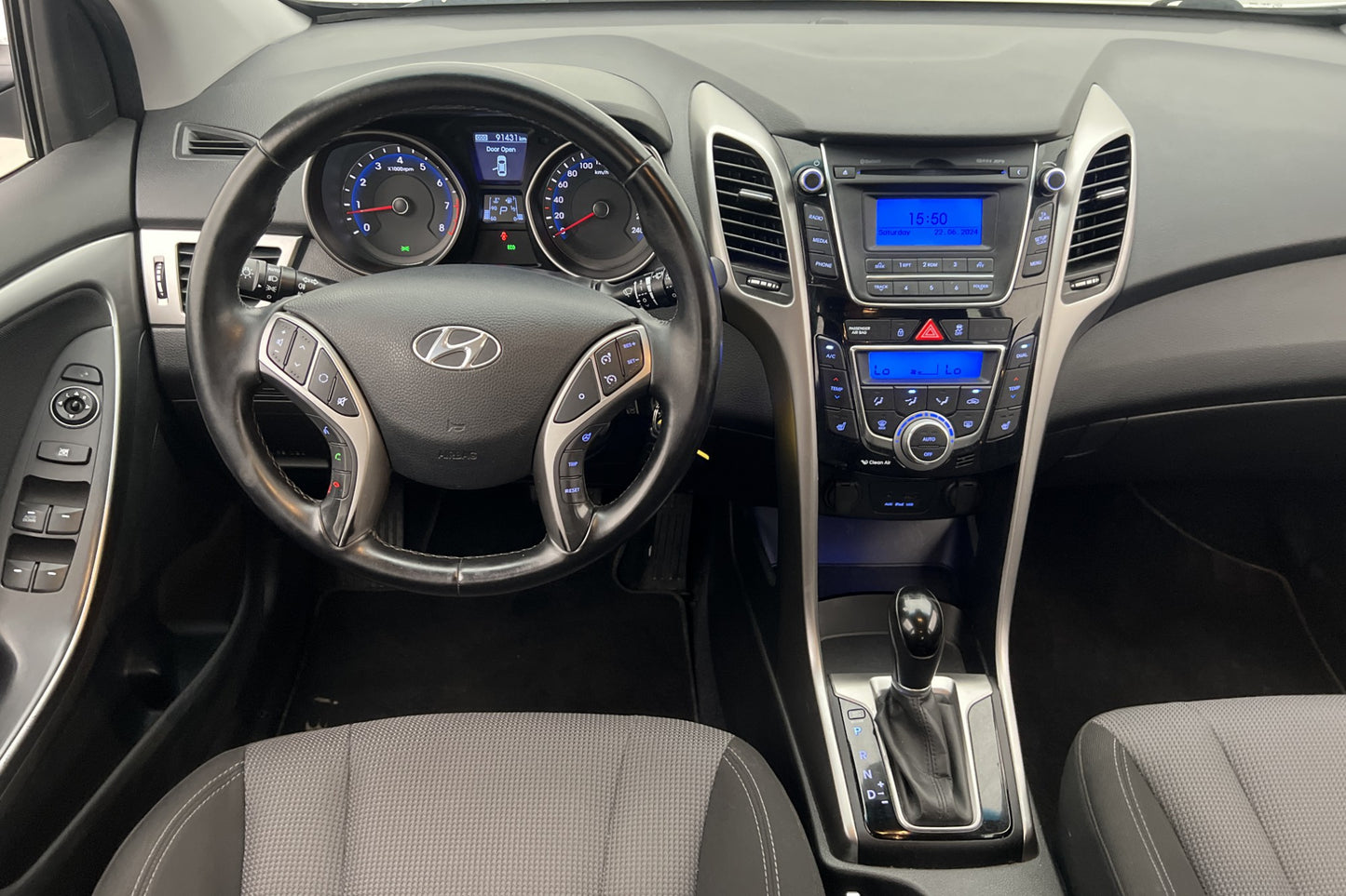 Hyundai i30 1.6 135hk P-Sensorer Bluetooth Välservad