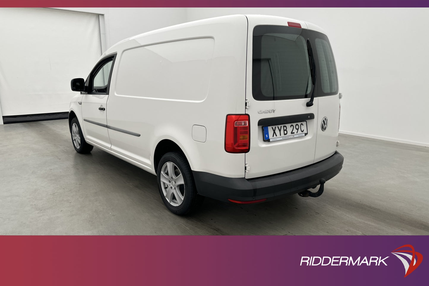 Volkswagen Caddy Maxi DSG Värmare Dragkrok PDC Moms