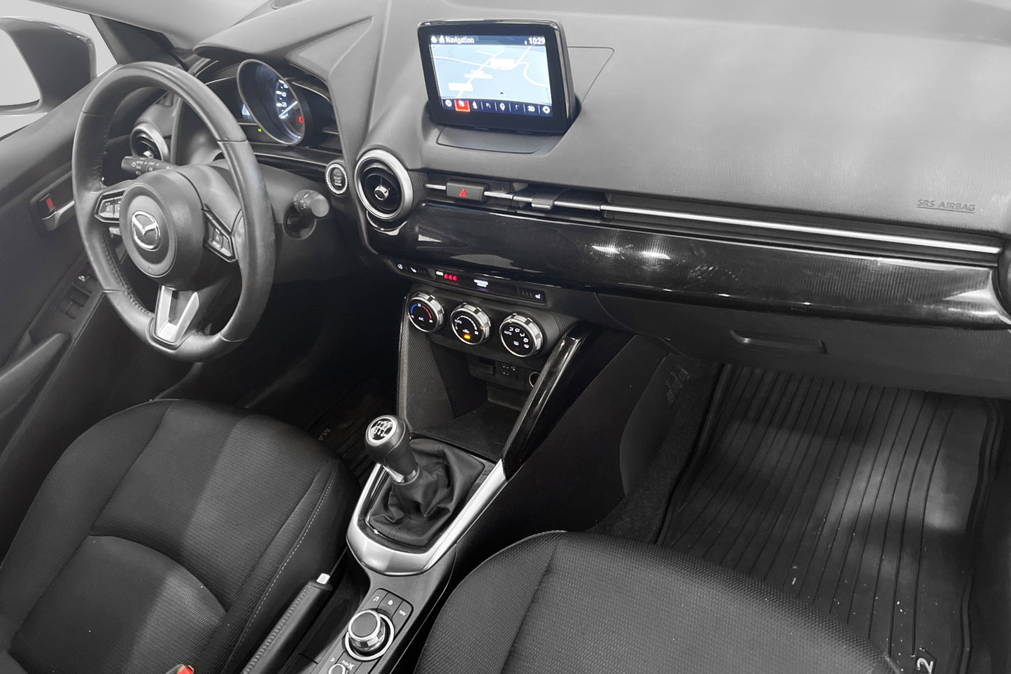 Mazda 2 1.5 SKYACTIV-G 90hk Kamera Navi Bluetooth MOMS