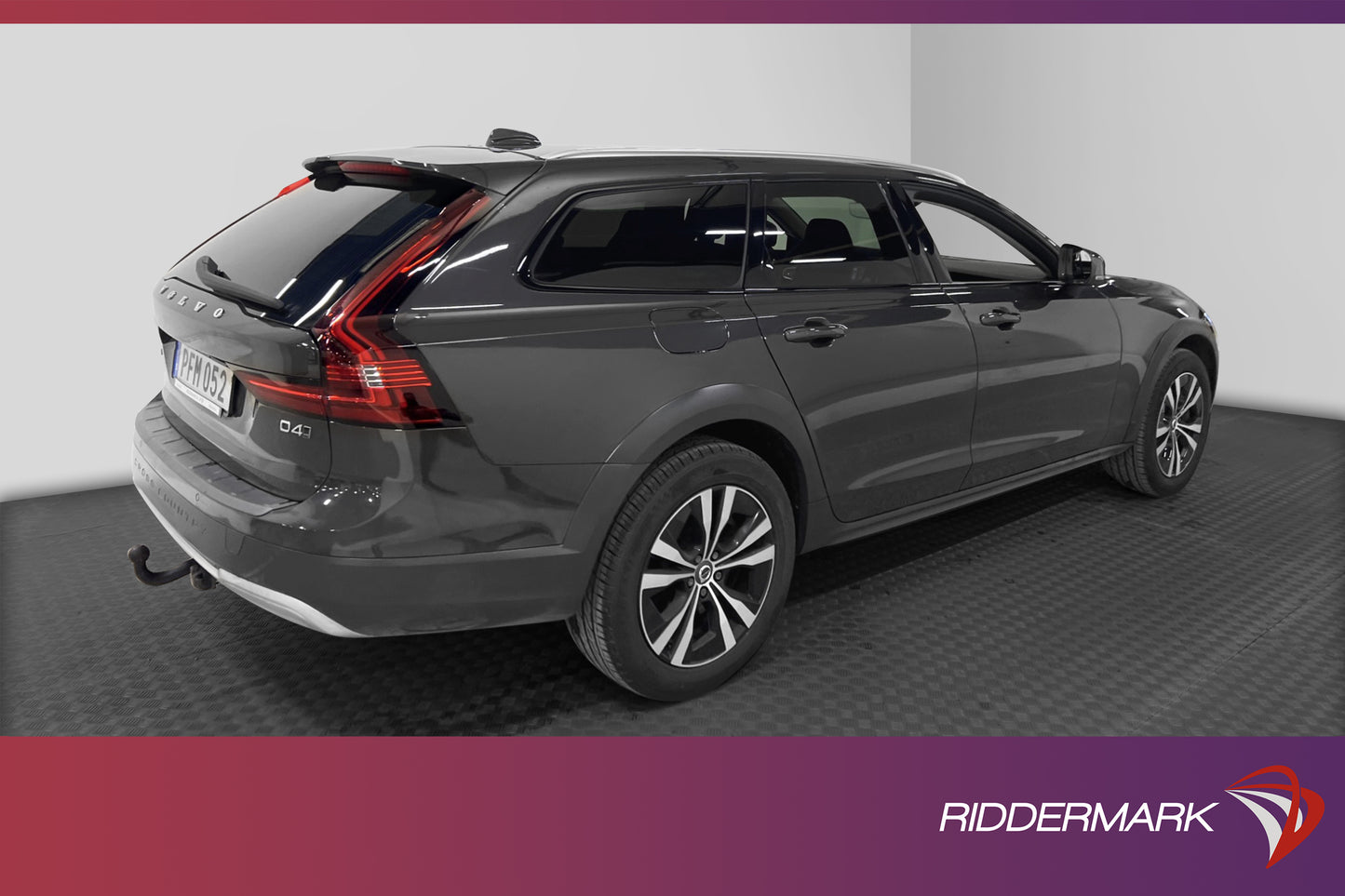 Volvo V90 Cross Country D4 AWD 190hk Momentum VOC H/K Drag