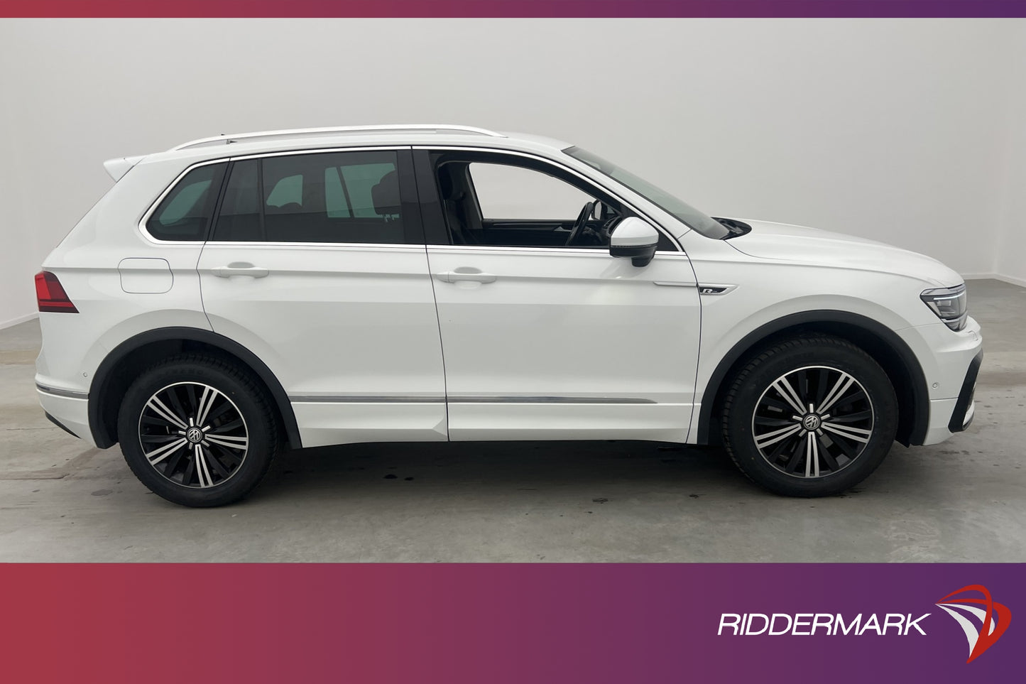 Volkswagen Tiguan 2.0 TDI 4M 190hk R-Line Värm Cockpit Drag