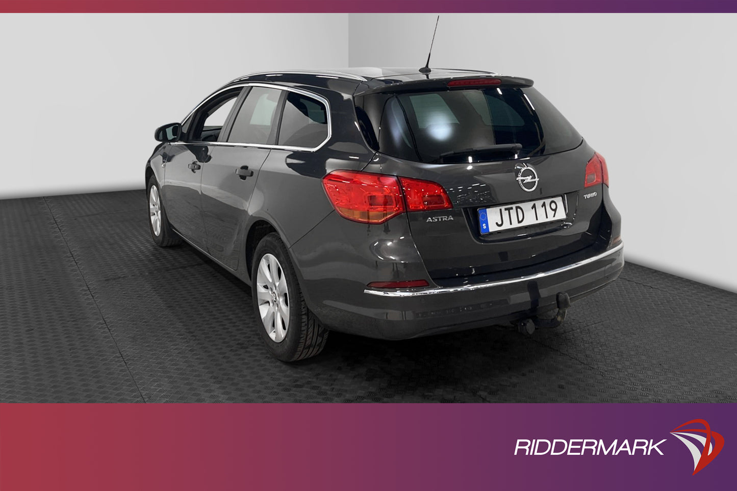 Opel Astra Sports Tourer 1.4 Turbo 140hk PDC Drag Välservad