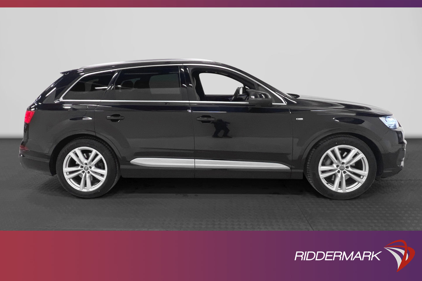 Audi Q7 3.0 TDI Q S-Line 7-Sits Pano BOSE Luftfj Mocka Drag