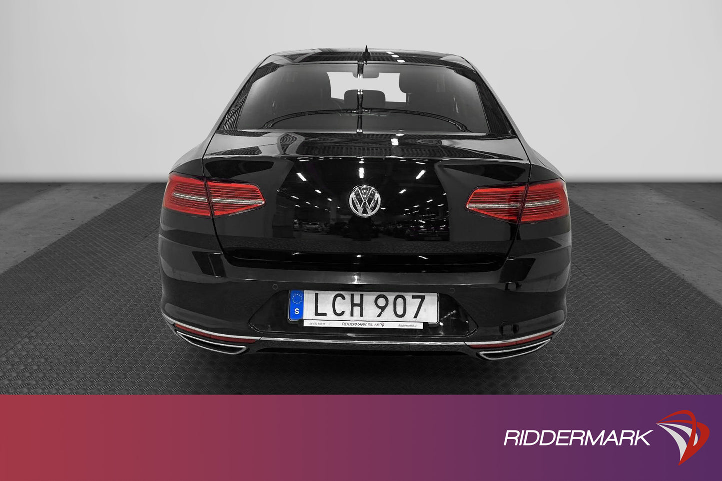 Volkswagen Passat 2.0 TDI 4M 240hk Värmare Dynaudio Kamera