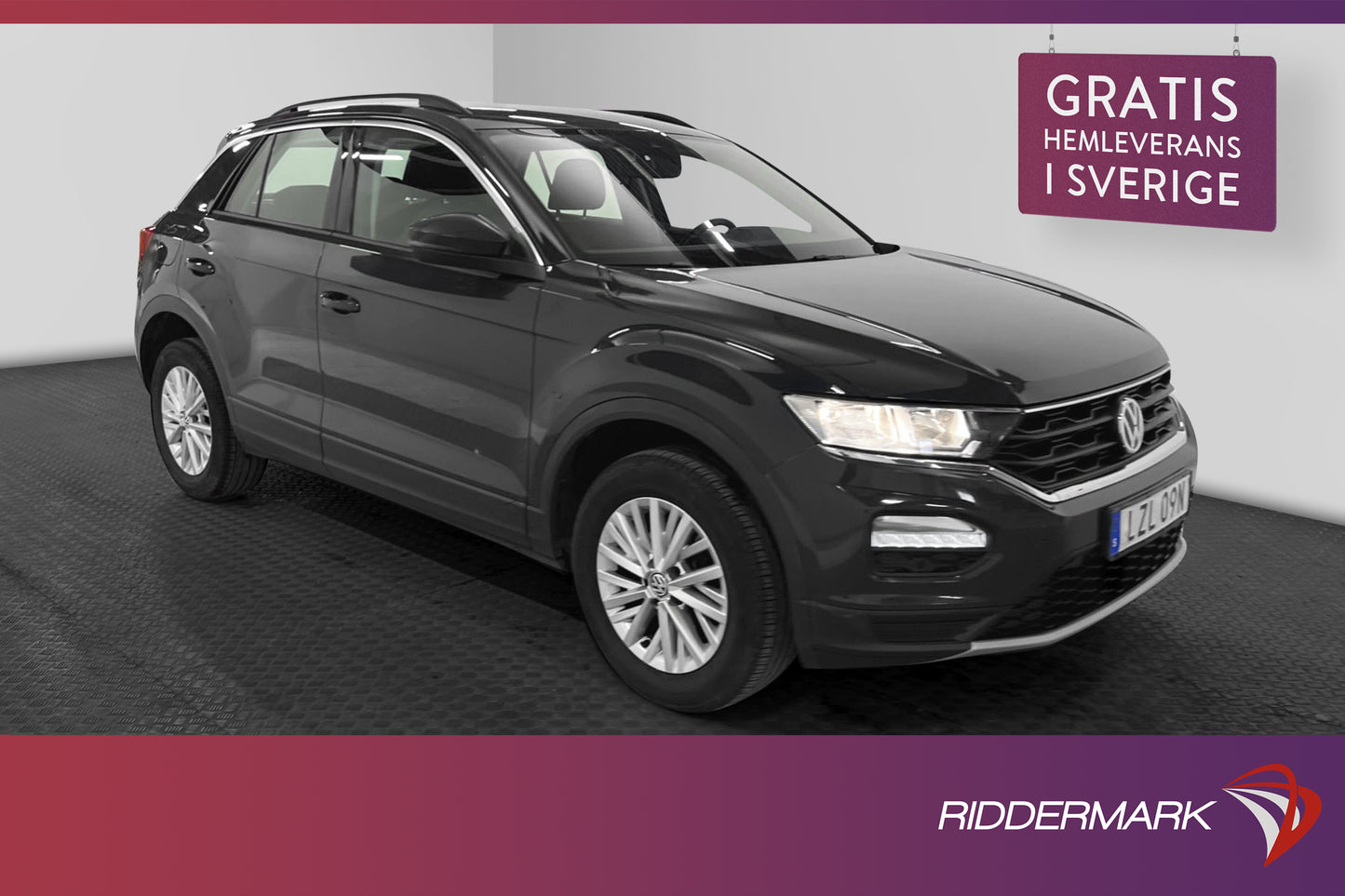 Volkswagen T-Roc 1.0 TSI 115hk P-sensorer CarPlay Nyservad