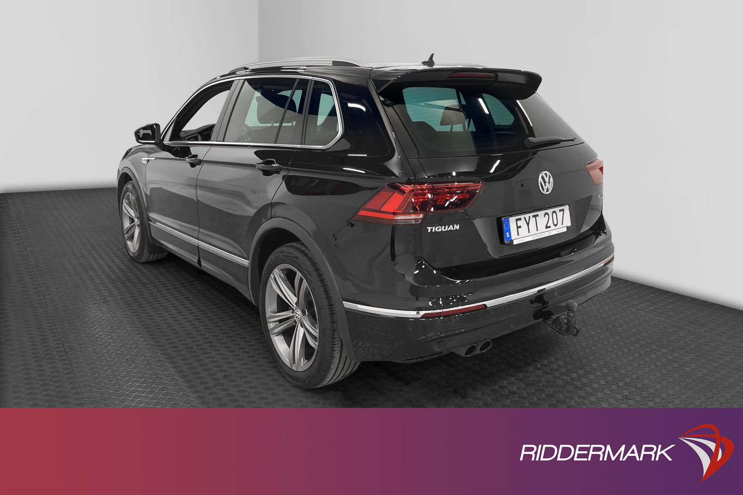 Volkswagen Tiguan 2.0 TDI 4M Full R-line Pano HUD Värmare