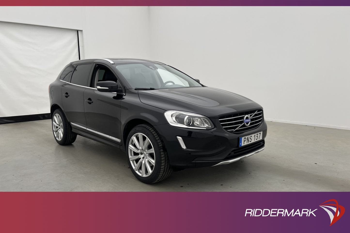 Volvo XC60 D4 181hk Summum VOC Pano Navi Värm Sensorer Drag