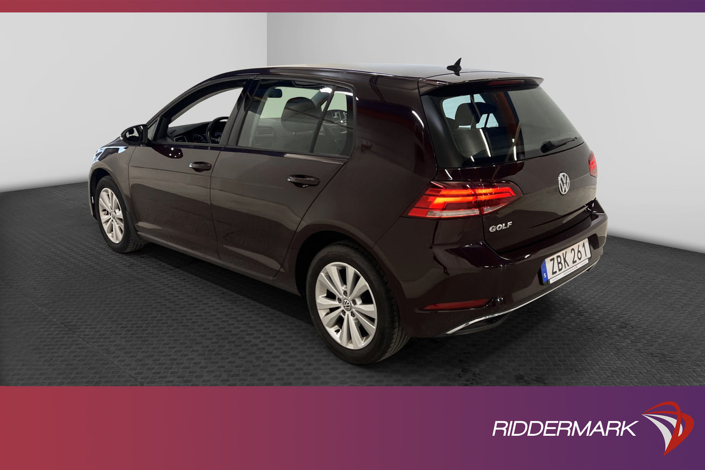 Volkswagen Golf 1.0 TSI 110hk Bluetooth Välservad 4.3L/Mil