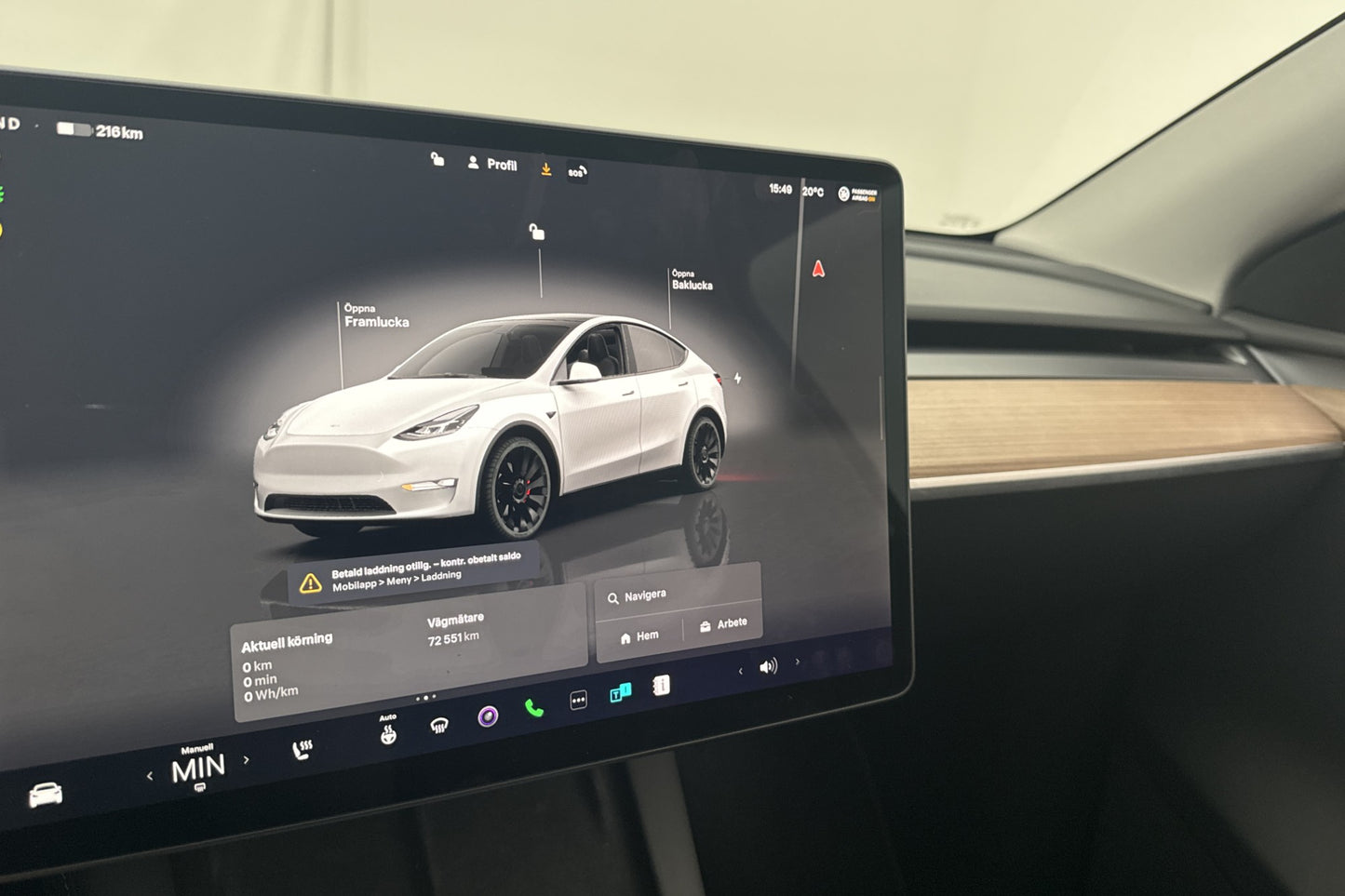 Tesla Model Y Performance AWD AP En-brukare Svensksåld