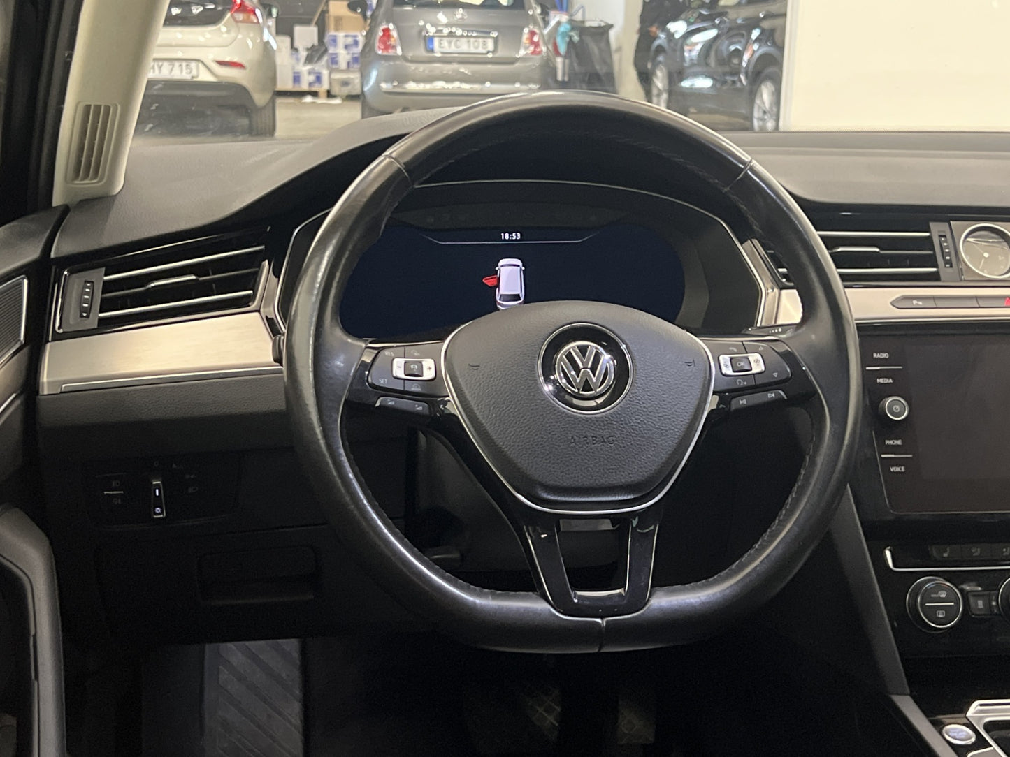 Volkswagen Passat TDI 190hk R-Line Cockpit D-Värmare Läder