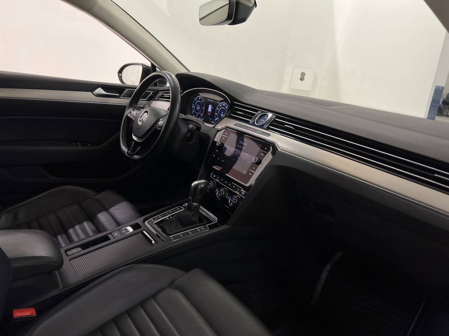 Volkswagen Passat Alltrack 2.0 TDI 4M Cockpit B-kamera 190hk