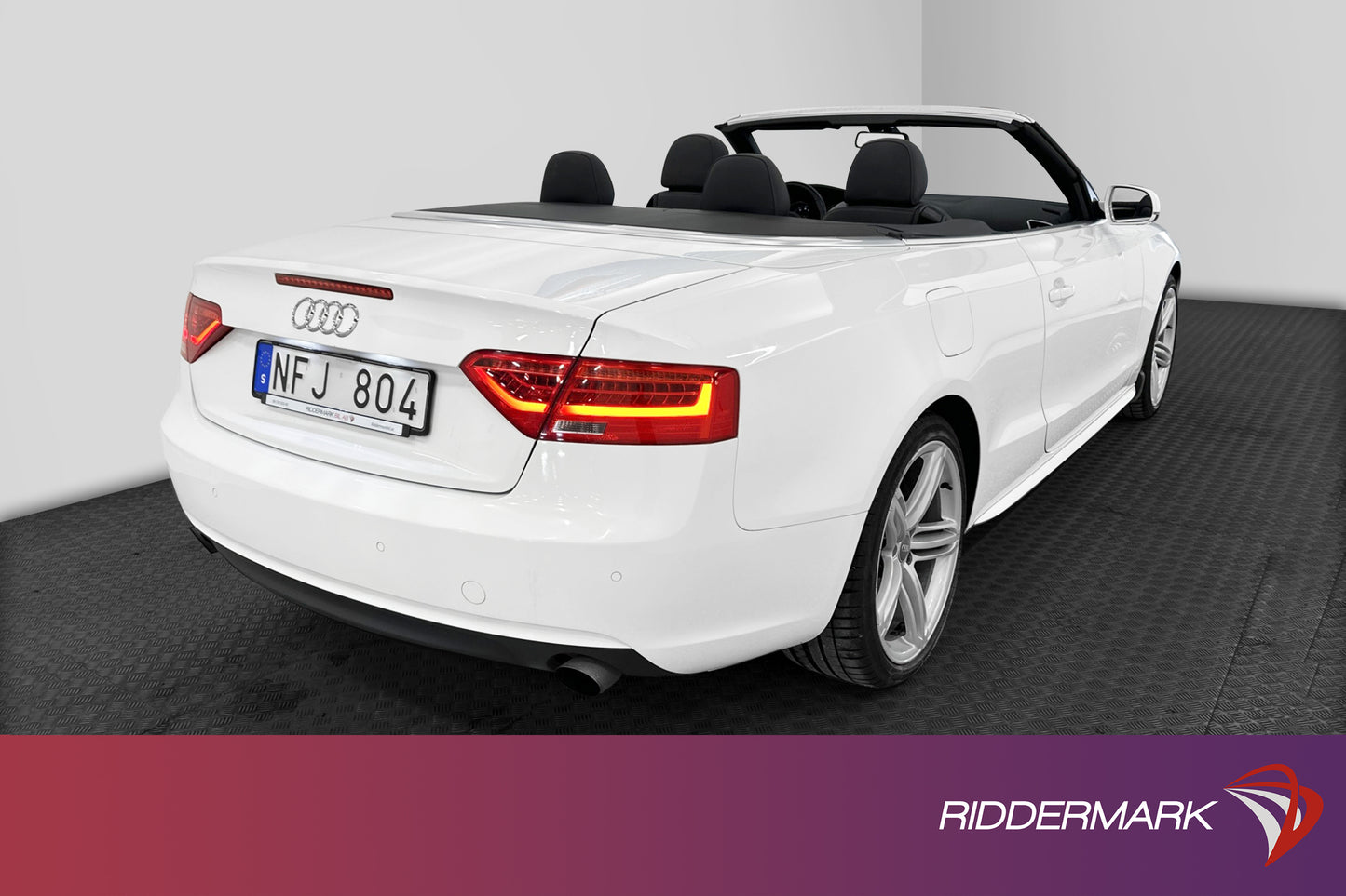 Audi A5 Cabriolet 2.0 TFSI 211 hk Quattro P-sensorer Skinn