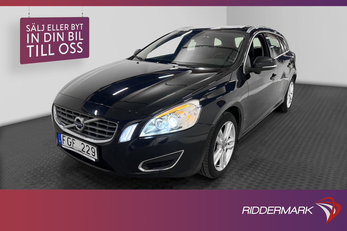 Volvo V60 D2 115hk Summum D-värm Drag Skinn BLIS PDC