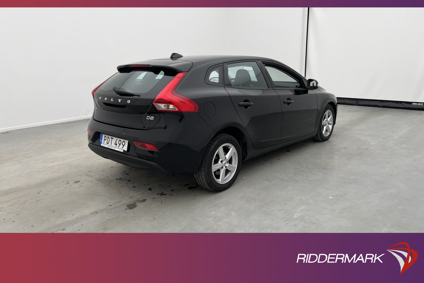 Volvo V40 D2 120hk Kinetic VOC Värmare Sensorer Välservad