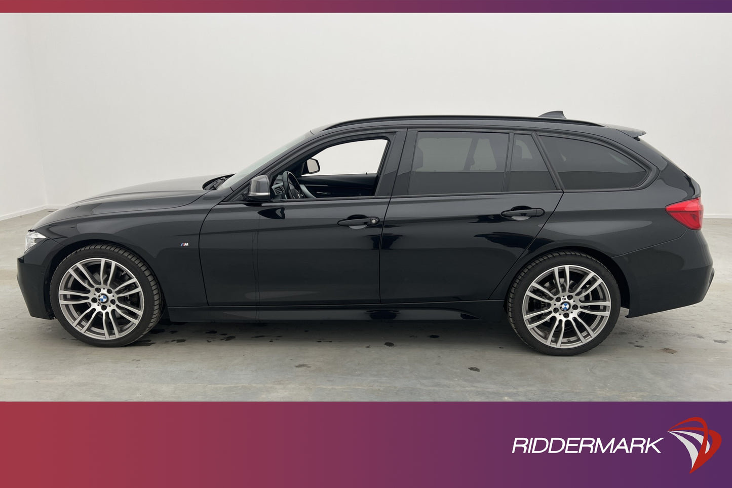 BMW 330i xDrive 252hk M Sport Innovation Pano H/K Skinn HuD