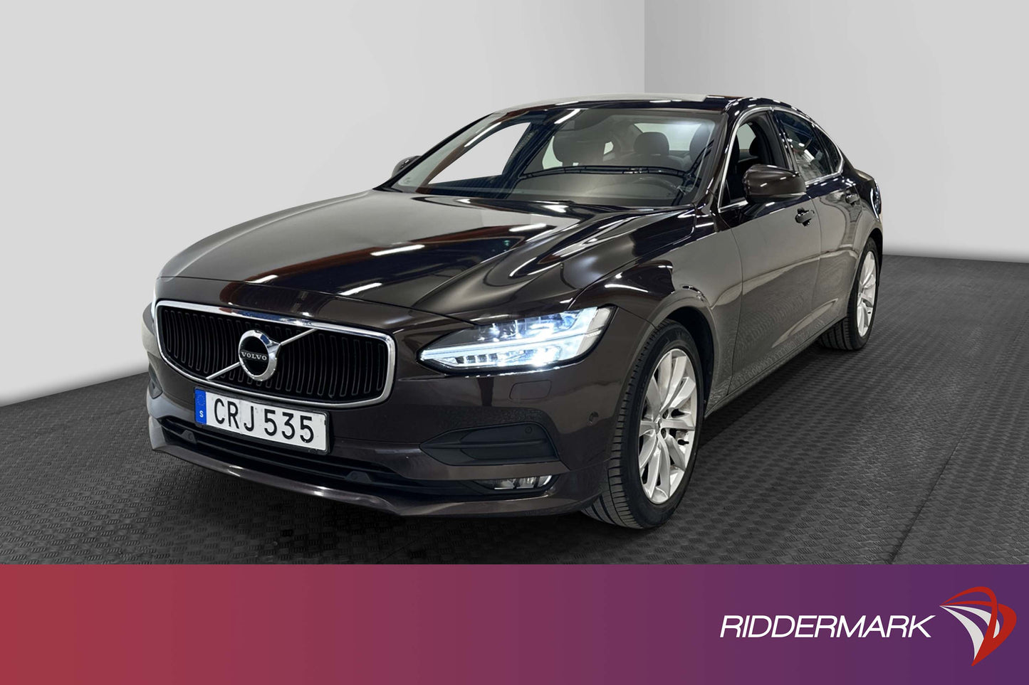 Volvo S90 D4 AWD 190hk Momentum D-Värmare VOC Navi 0.47L/Mil