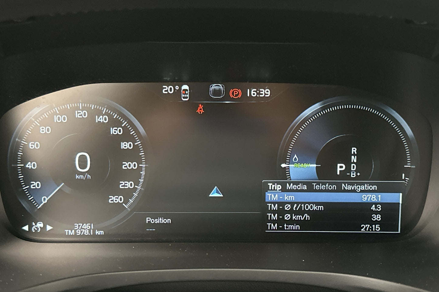 Volvo V60 T8 AWD Recharge Inscription VOC Värm Navi Orrefors