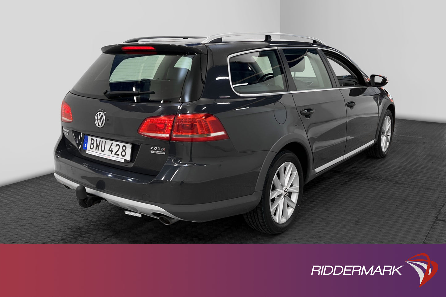 Volkswagen Passat Alltrack 4M 177hk Exclusive Pano Värmare