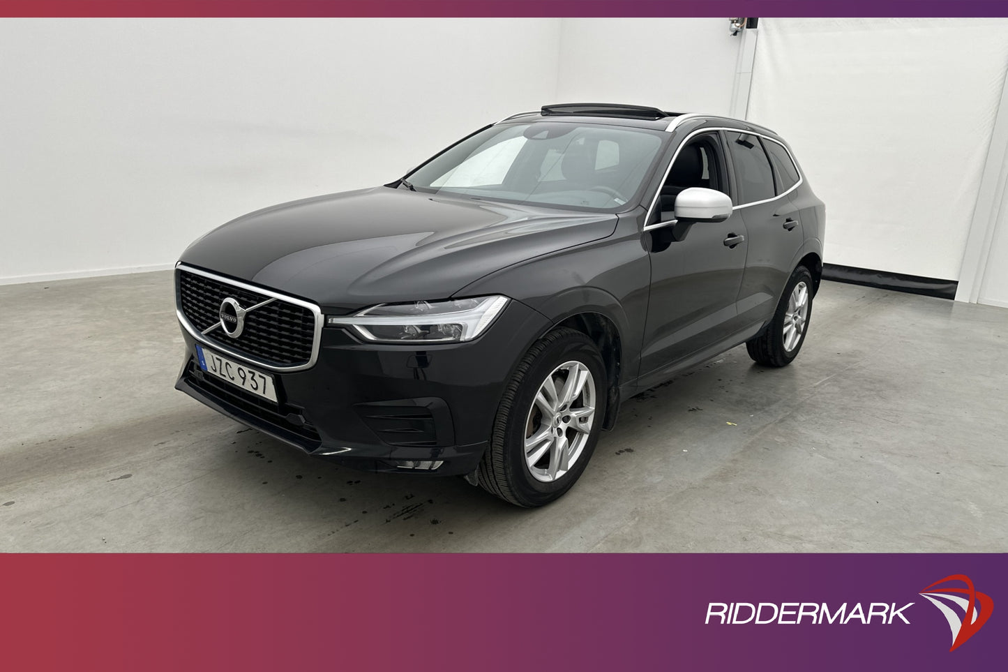 Volvo XC60 D4 AWD R-Design VOC Pano Värm Kamera Navi BLIS