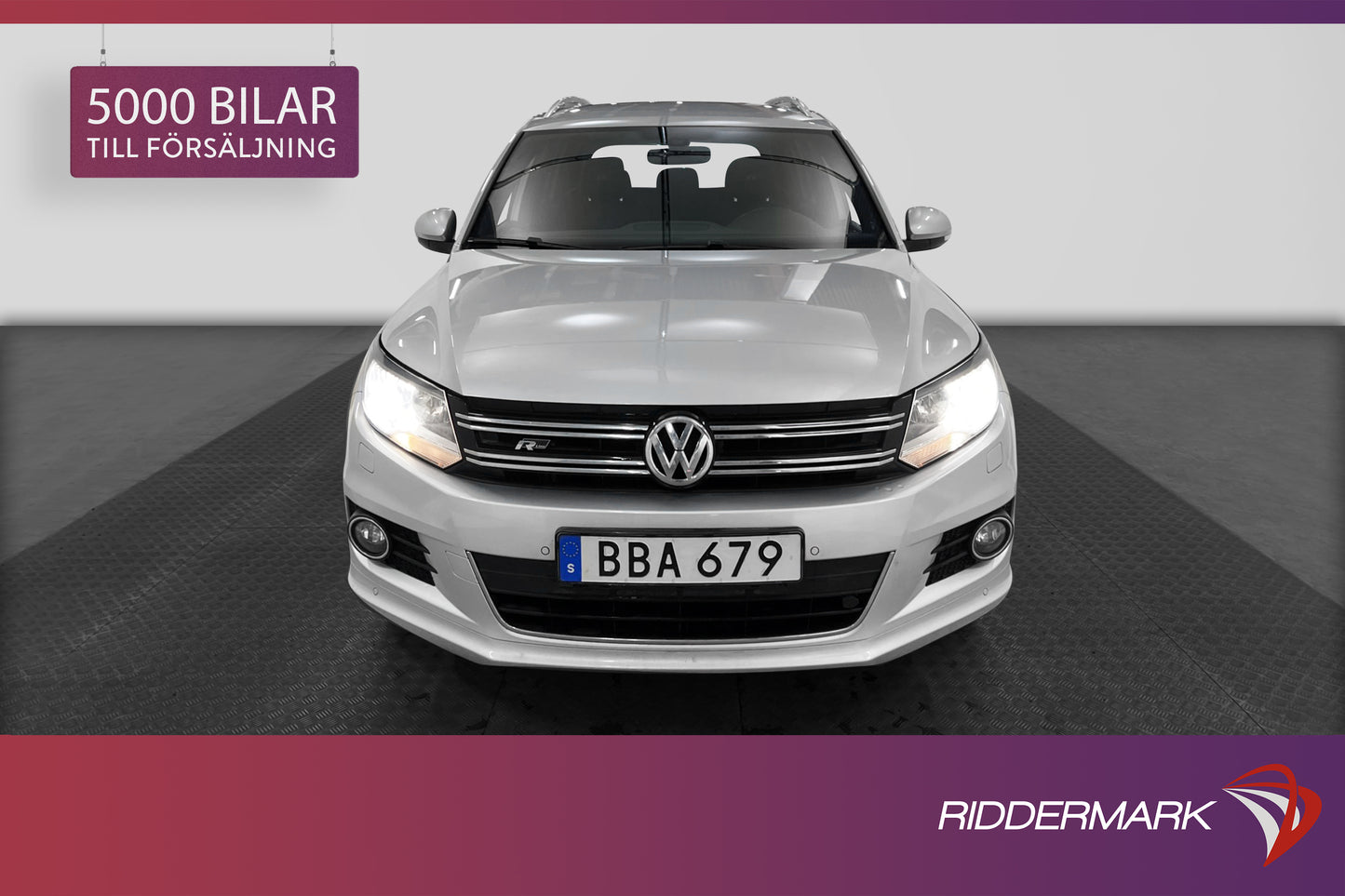 Volkswagen Tiguan TSI 4M 180hk R-Line Värmare Kamera Drag