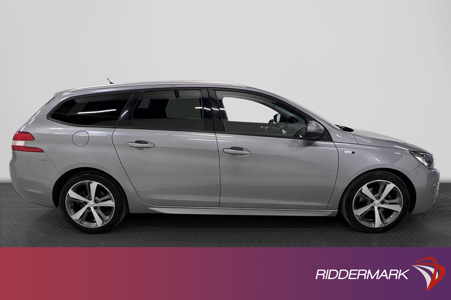 Peugeot 308 1.2 e-THP Style Kamera Pano Navi Motorvärmare