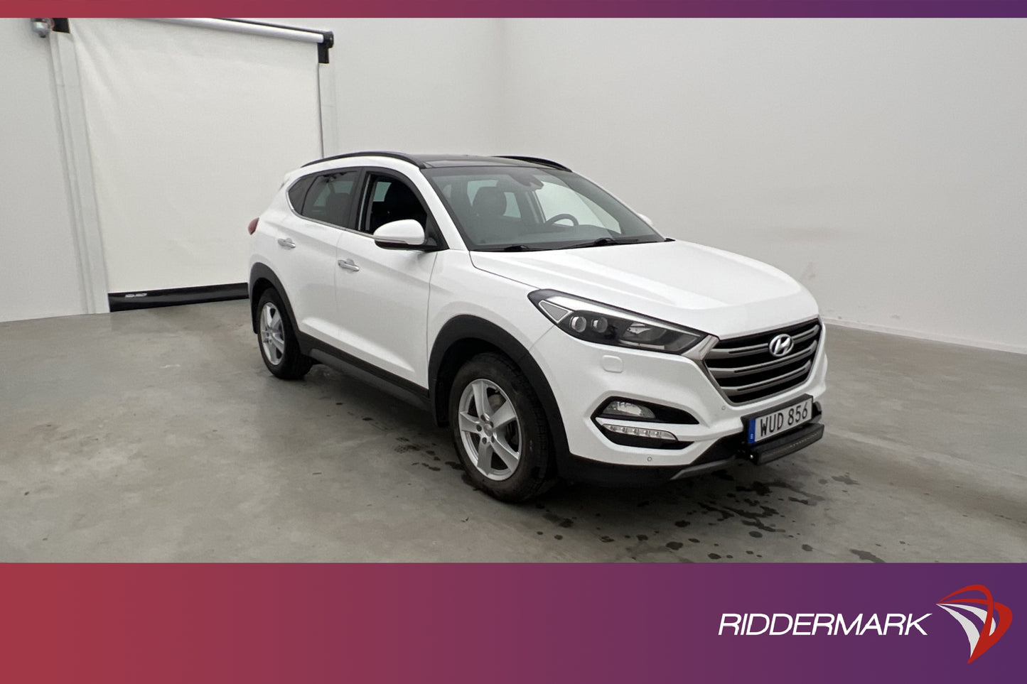 Hyundai Tucson 4WD 177hk Premium Pano Värm Kamera Navi Drag