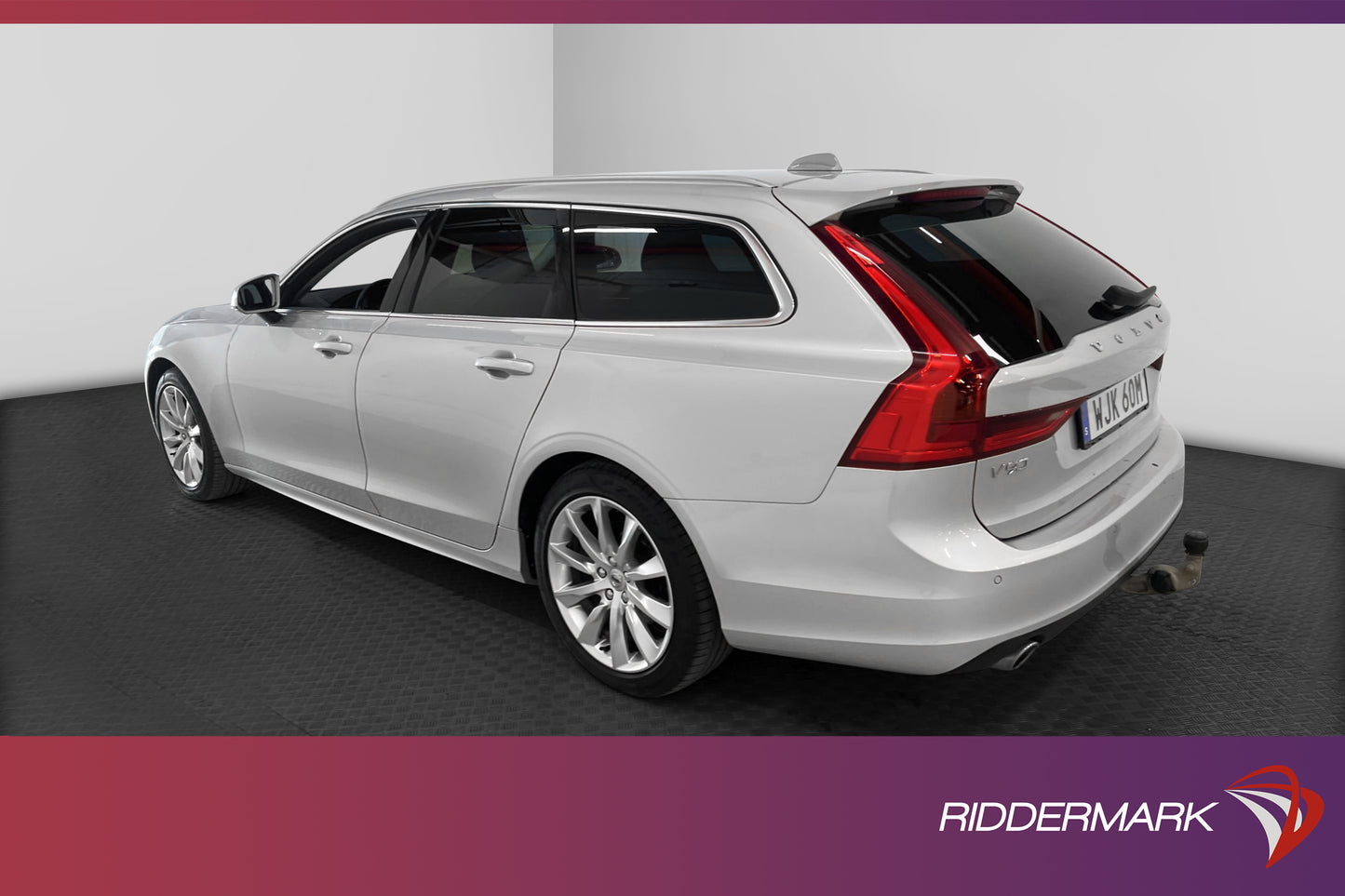 Volvo V90 Momentum, Advanced Edition