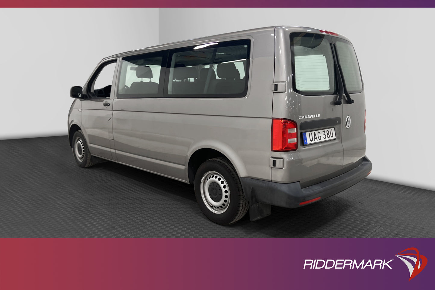 Volkswagen Caravelle Lång 2.0 DSG 150hk Värmare 9-Sits Moms