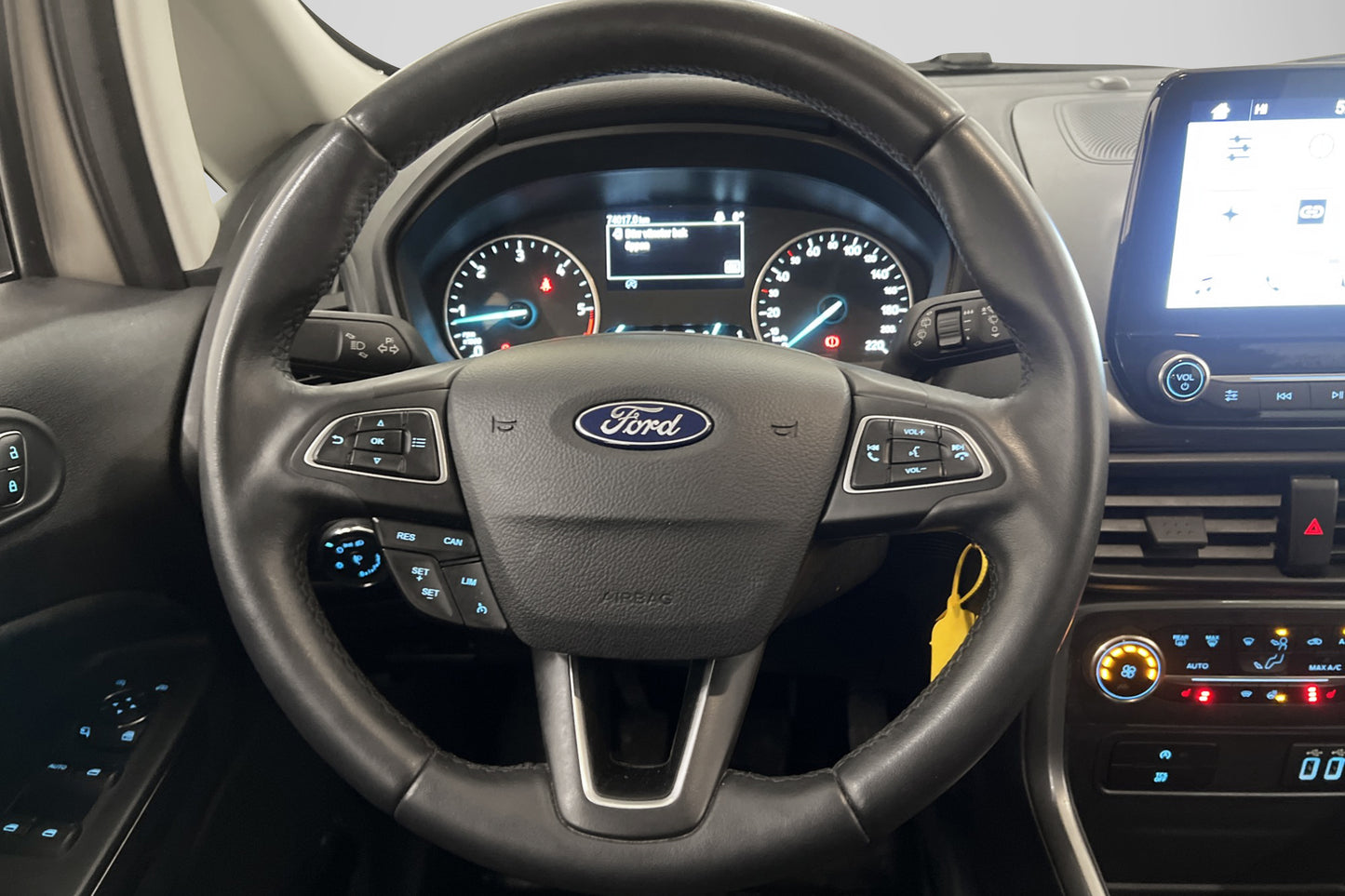 Ford EcoSport 1.5 AWD 125hk Värmare Navi Rattvärm Sensorer