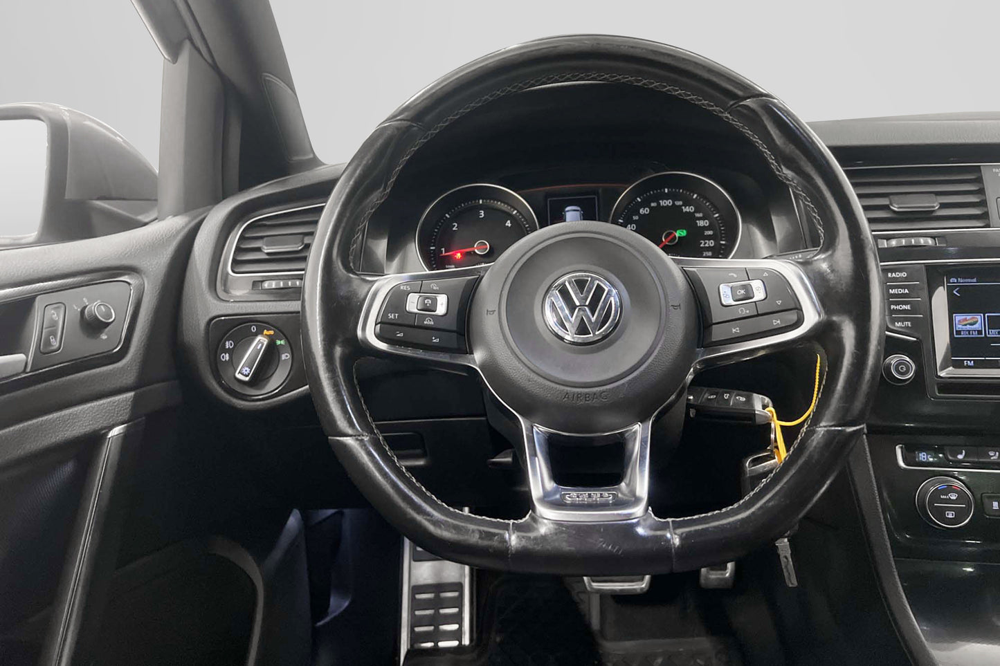 Volkswagen Golf GTD 2.0 TDI 184hk D-Värm Kamera Drag Välserv